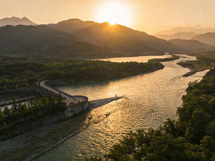 都江堰婚纱摄影